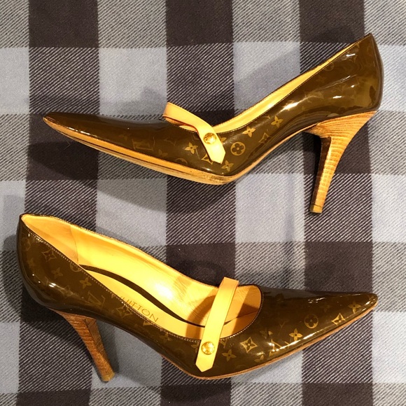 Louis Vuitton Patent Leather Heels - Picture 7 of 8